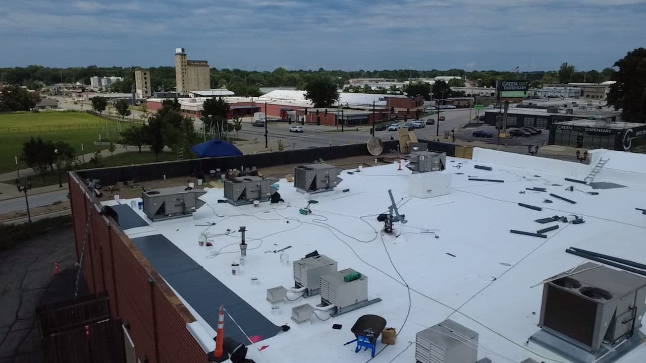 Gallery photos for 18,000 Sq. Ft. TPO Commercial Flat Roof Install in Progress: Image #4
